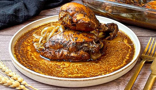 Pollo en Salsa Inglesa